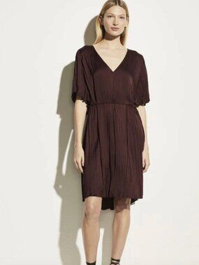 Vince | Size XL | V-Neck Midi Length Dress in Plum Plissé